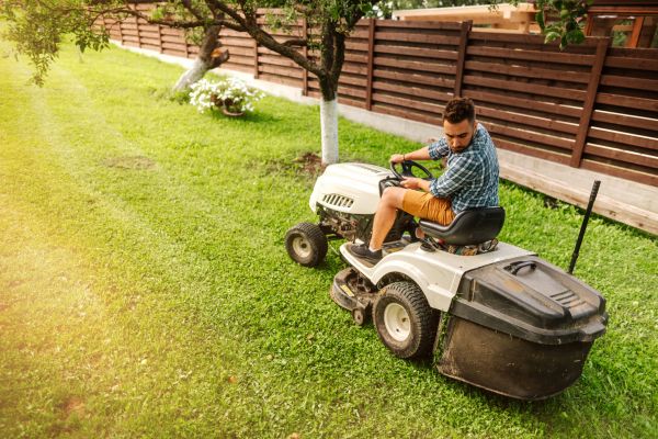 Industrial Lawn Mowing in Kaysville